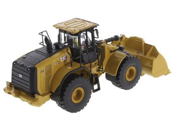 CAT Caterpillar 972 XE Wheel Loader Yellow with Operator "High Line Series" 1/50 Diecast Model by Diecast Masters